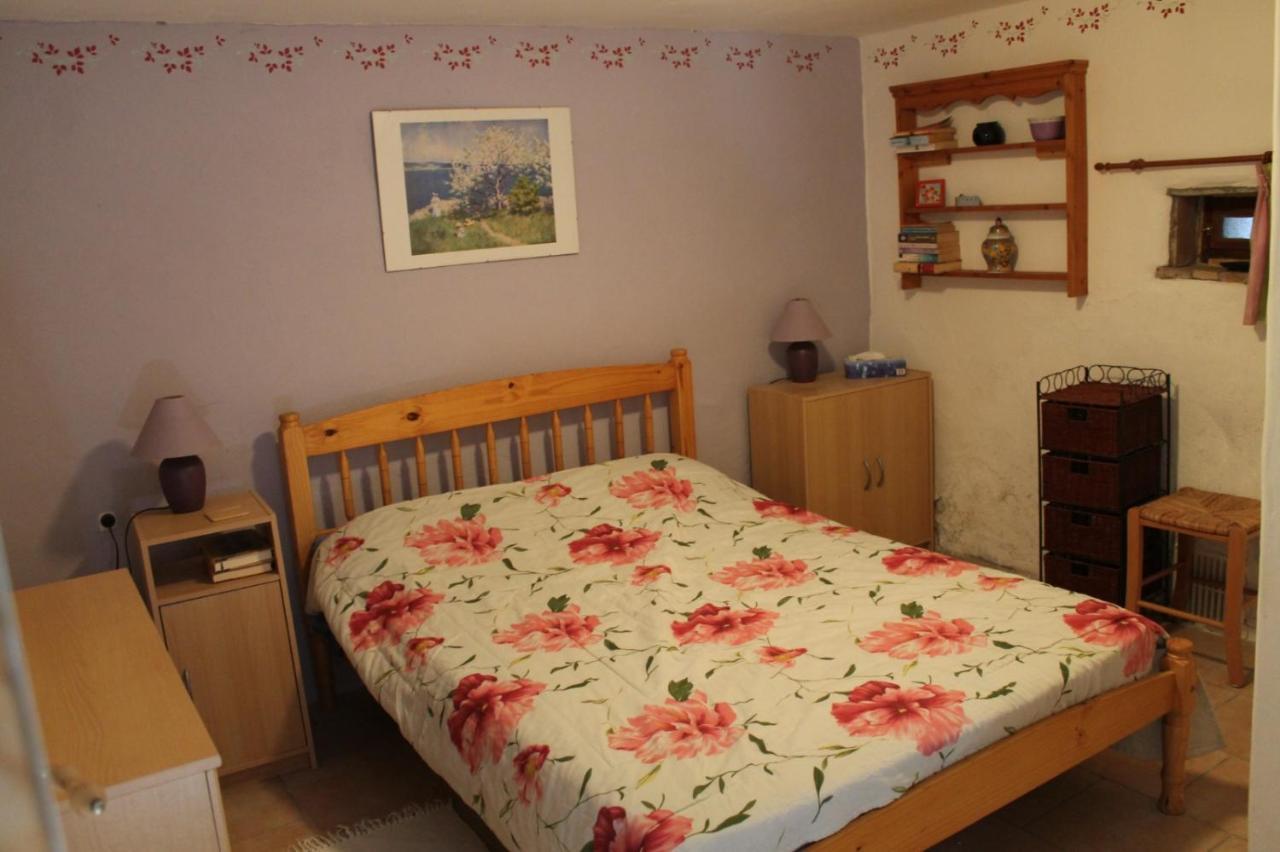Grand gîte de campagne capacité jusqu'à 10 personnes Chantenay-Saint-Imbert Esterno foto