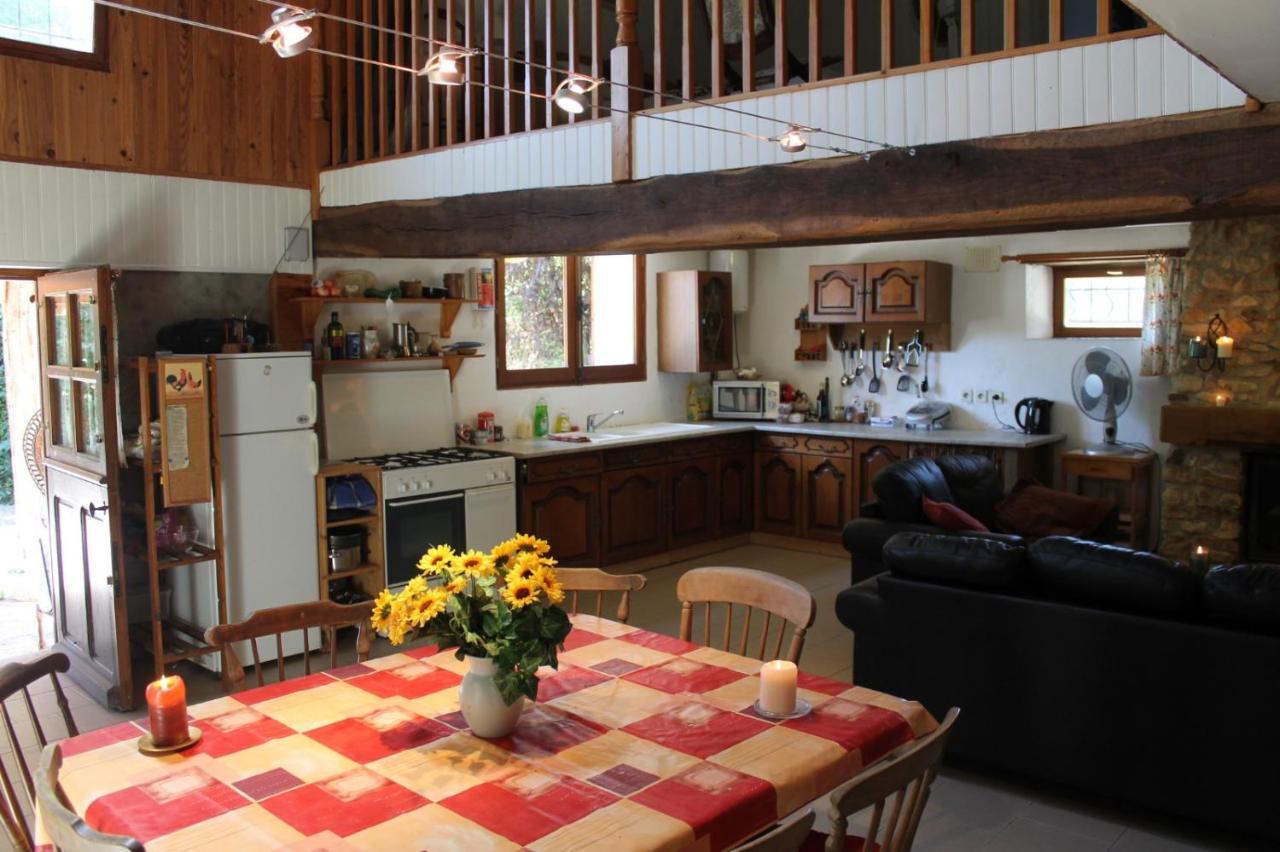 Grand gîte de campagne capacité jusqu'à 10 personnes Chantenay-Saint-Imbert Esterno foto